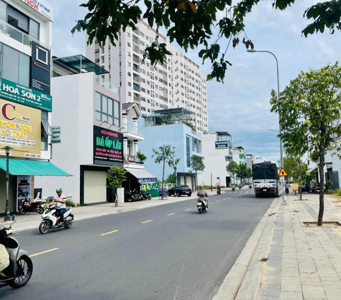 Rẻ hơn 1 tỷ MT Đường Số 4 hướng Đông KĐT VCN Phước Long 1. Vị trí đắc địa - Giá đầu tư. LVCC