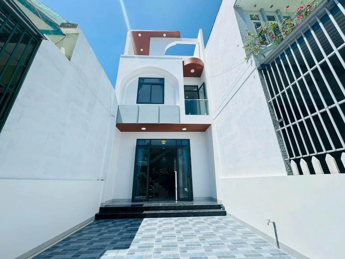Bán nhà 2 tầng 145m2 3 phòng ngủ Quang Trung Bình Tân - Ảnh 1