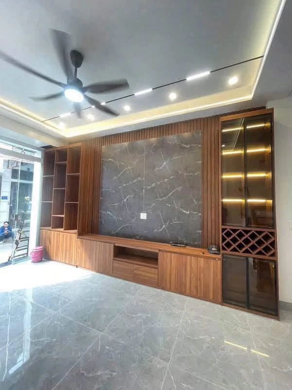 Bán nhà 3 tầng 52m² Hoàng Lộc, Quận 7 - 2 tỷ 950 triệu - Ảnh thu nhỏ 2