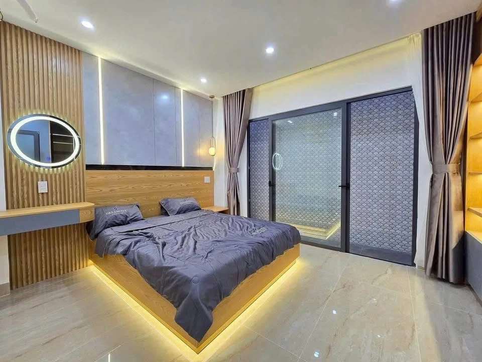 Bán nhà 4PN 2WC 125m² Đồng Khởi Quận 1 - Ảnh thu nhỏ 3