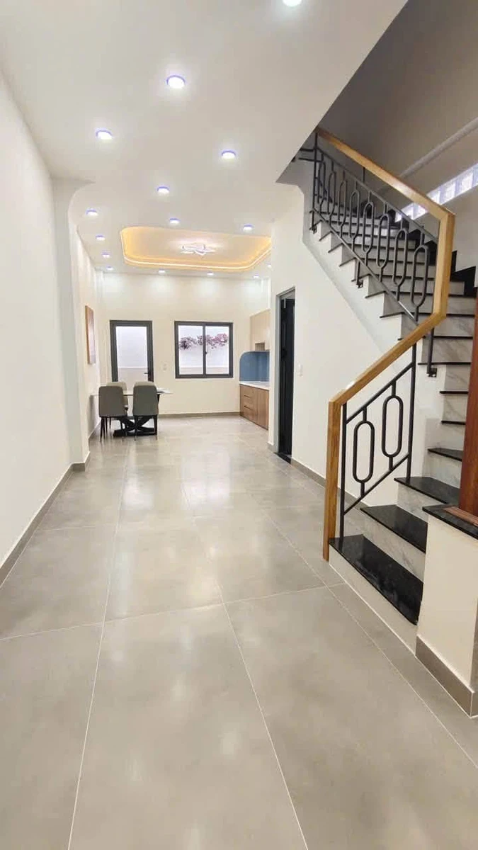 Bán nhà 60m² 1 trệt 2 lầu 4PN hẻm ô tô, sổ hồng, giá 5,5 tỷ tại Hiệp Bình, Thủ Đức - Ảnh thu nhỏ 3