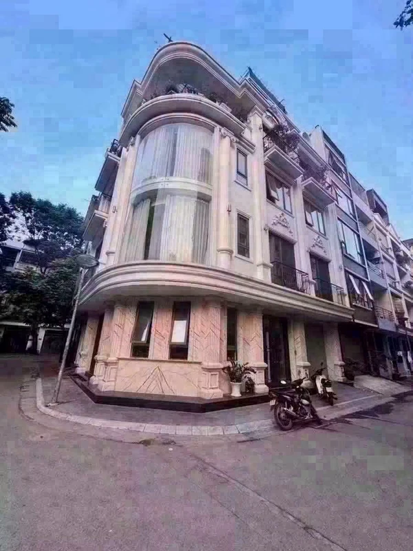 Bán shophouse Văn Quán Hà Đông, 80m2, 6 tầng, 30 tỷ