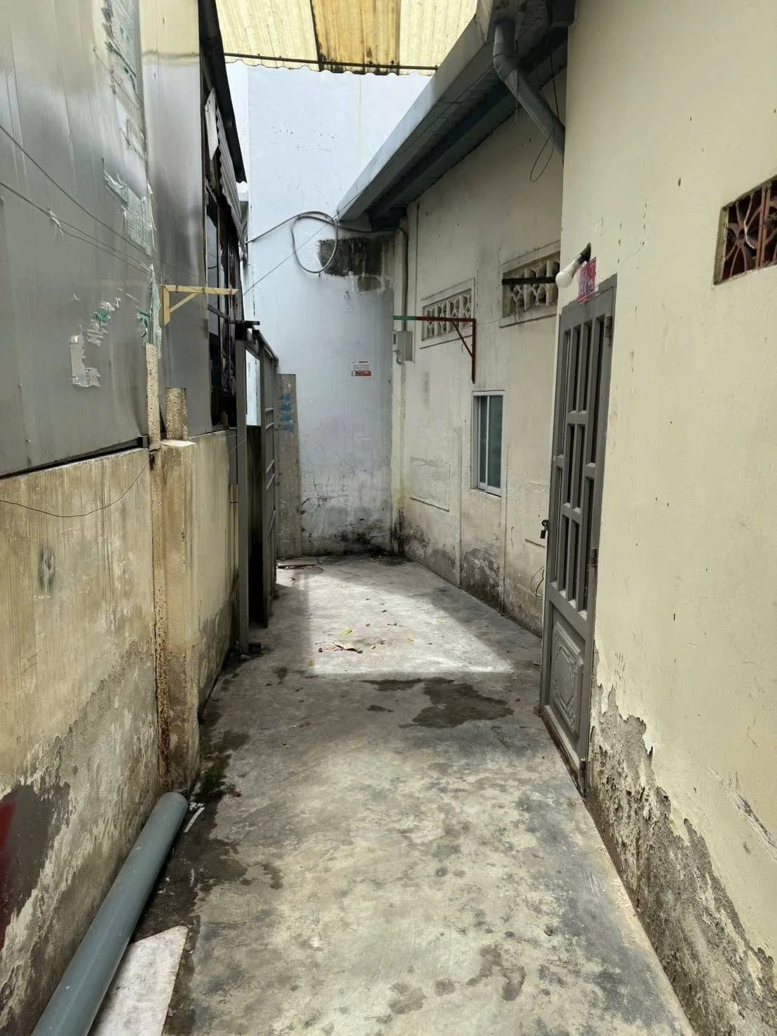 Bán nhà hẻm 1 trệt 1 lửng 67,6m2 đường Lương Minh Nguyệt, Tân Phú giá 3,8 tỷ - Ảnh 1