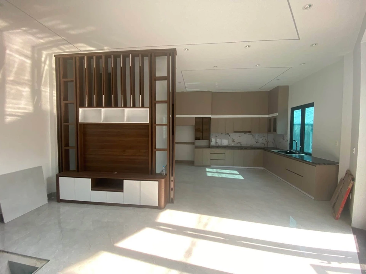 Nhà 4 tầng, 4PN, 200m2, giá 4 tỷ, Hạ Long - Ảnh thu nhỏ 2