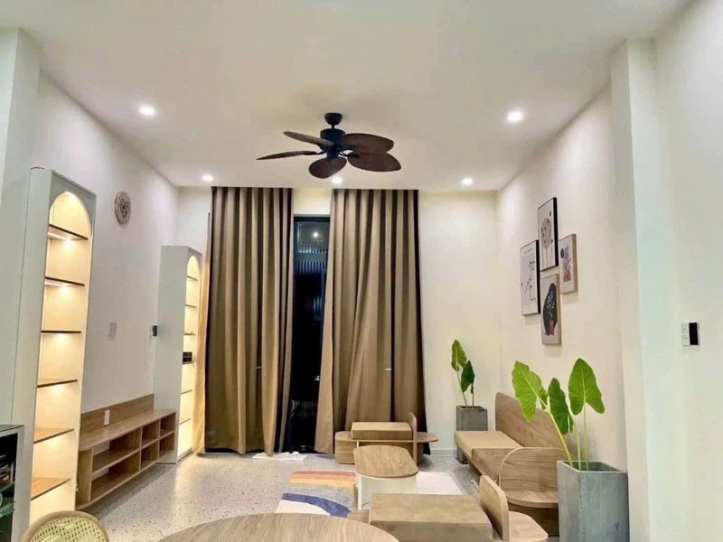 Bán nhà mặt tiền Trần Quốc Toản Rạch Giá 99m² 1 tỷ 700 triệu