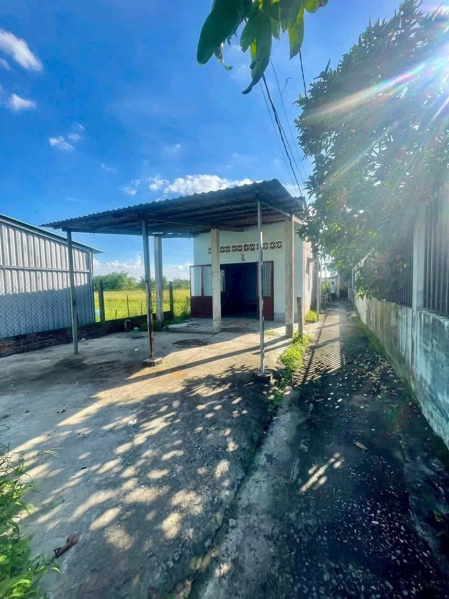 Bán nhà cấp 4 300m² Tây Ninh 450 triệu - Ảnh 1