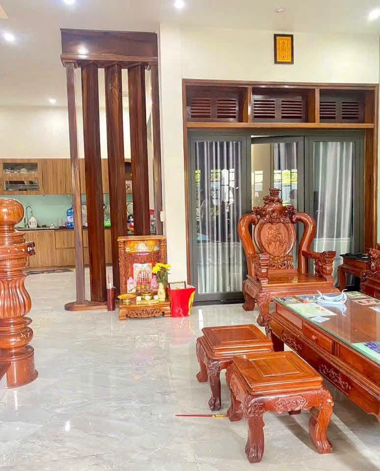 Bán nhà 4 phòng 128m² Phường Nghĩa Lộ - Ảnh thu nhỏ 2
