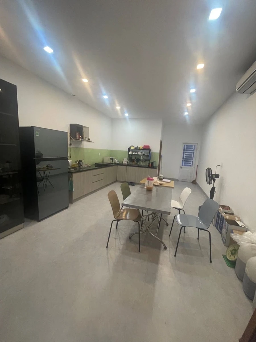 Bán nhà 3 tầng 96m² gần Điện Biên Phủ, Thanh Khê, Đà Nẵng, 8,2 tỷ - Ảnh 1