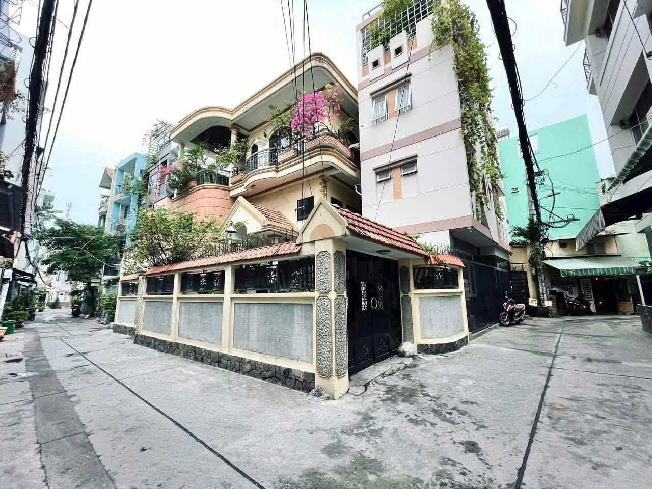 Bán biệt thự 3 tầng Phú Nhuận 10x19m, sổ hồng chính chủ - Ảnh 1