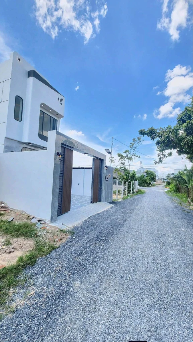 Nhà lầu lửng 3PN/3WC, 121.9m², Tây Ninh, 2.39 tỷ - Ảnh thu nhỏ 2