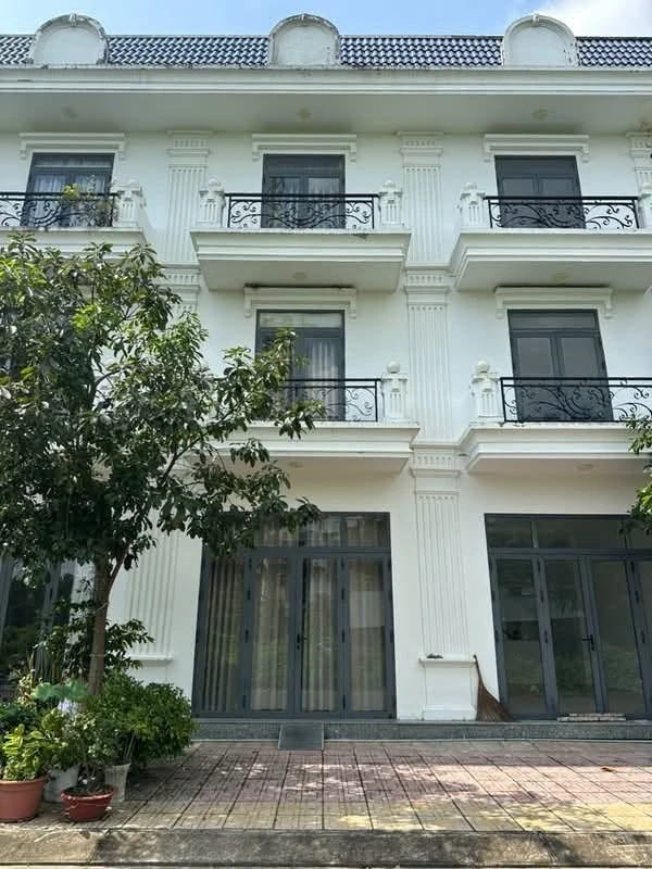 Bán nhà 1 trệt 2 lầu Phương Nam Bến Tre 69.8m² 2.2 tỷ - Ảnh thu nhỏ 2