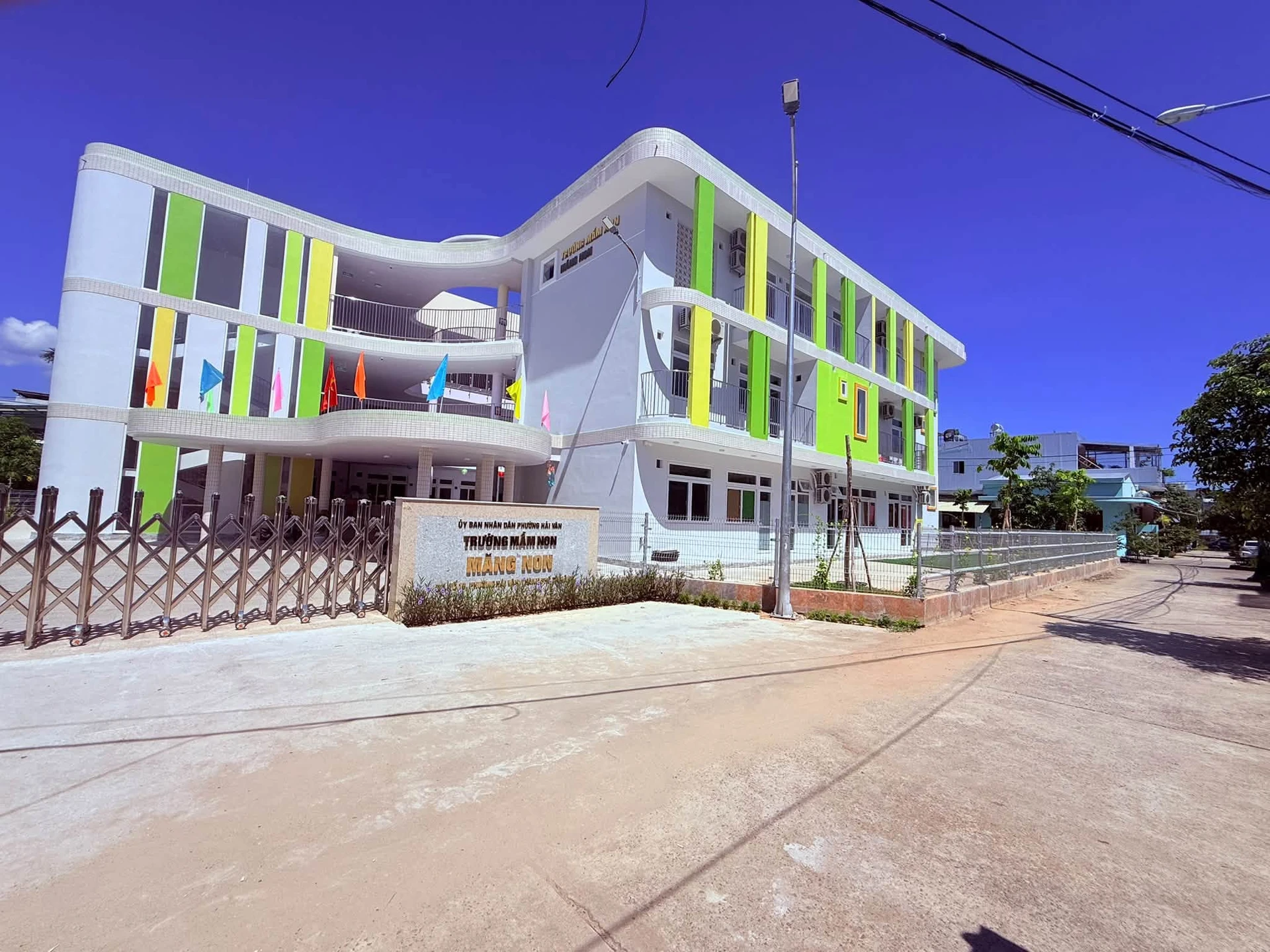 Bán đất 2 mặt tiền 98m2 khu TĐC Hoà Hiệp Nam Đà Nẵng - Ảnh 1