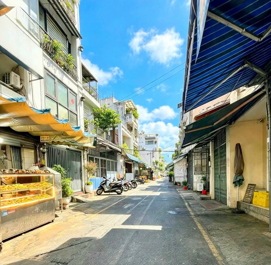 Bán nhà hẻm xe hơi Nguyễn Thiện Thuật, Phường 3, Quận 3 – 32m², 3 tầng, giá 8,3 tỷ - Ảnh thu nhỏ 2