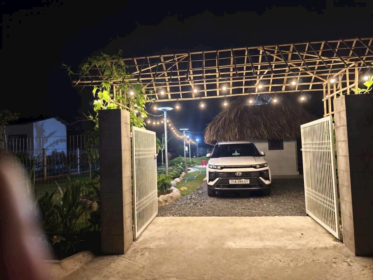 Bán biệt thự nghỉ dưỡng full nội thất 580m2, 2PN, Qưới Sơn - 1,39 tỷ - Ảnh 1