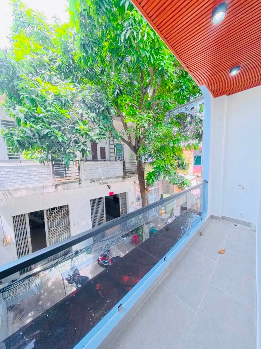 Bán nhà 2 tầng 55m2 hẻm xe hơi, 3PN, full nội thất, giáp Tỉnh Lộ 10 khu Tên Lửa - Ảnh thu nhỏ 4