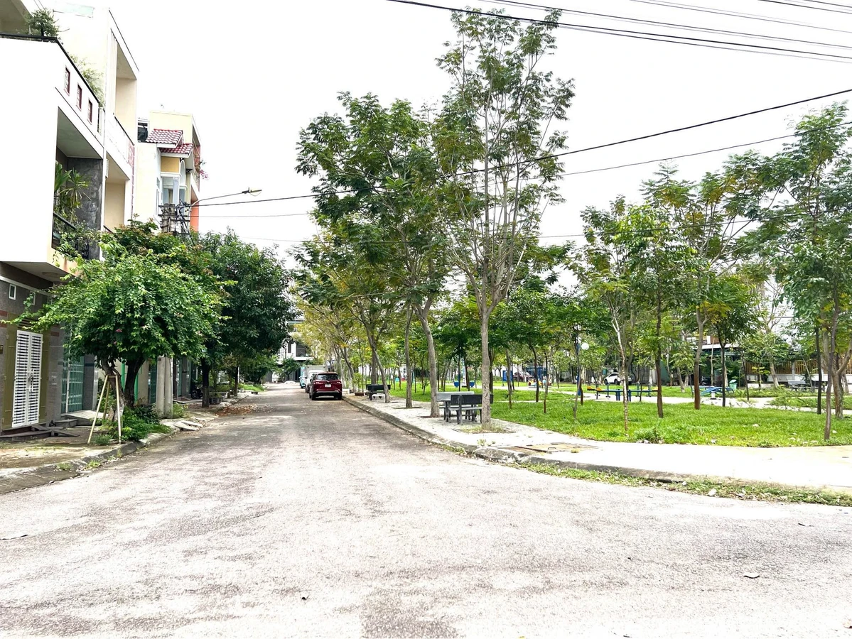 Bán đất mặt tiền Lê Đình Lý, Quy Nhơn, 430 m², 3,55 tỷ - Ảnh thu nhỏ 2