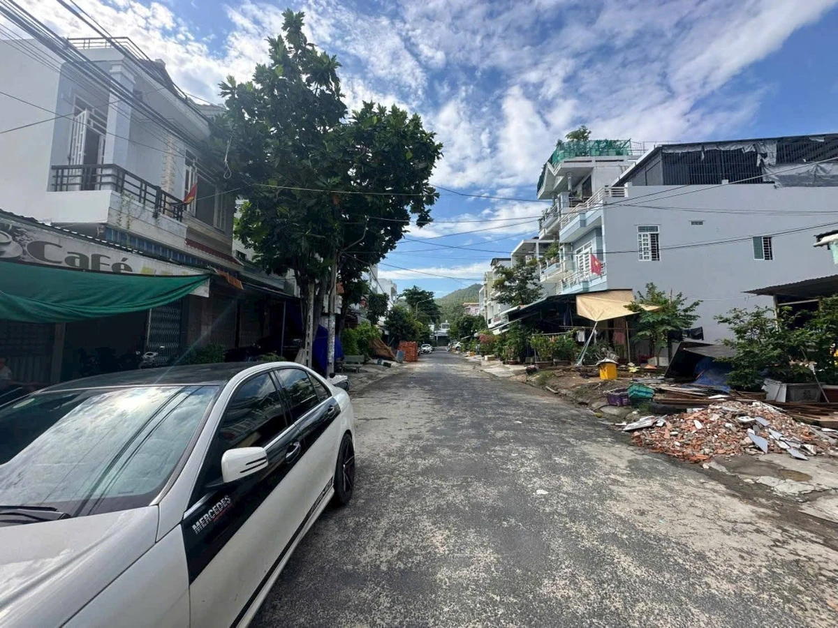 Bán đất mặt tiền Hoàng Văn Thái 70m2, Thủ Đức - Ảnh thu nhỏ 3