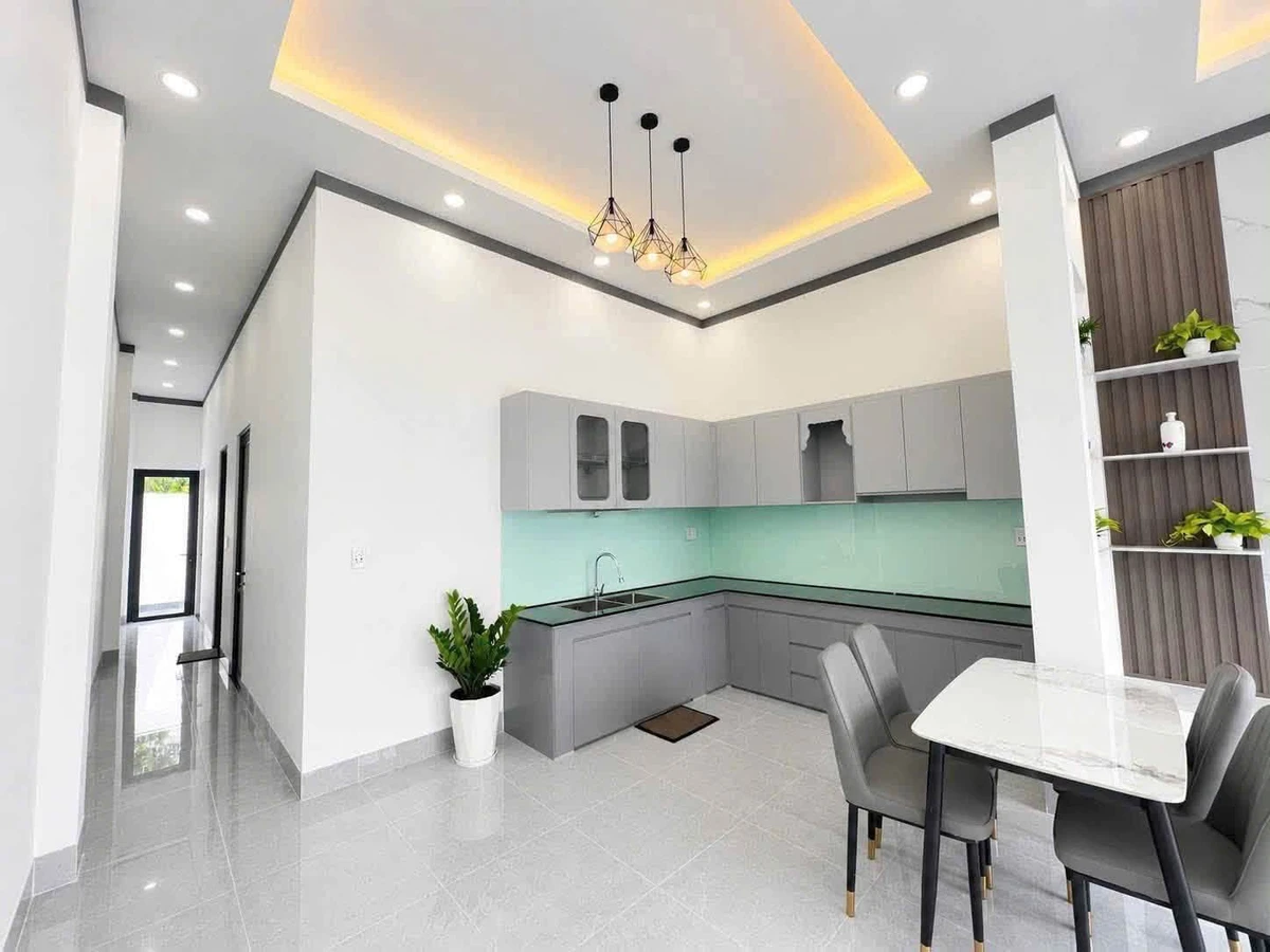 Bán nhà thổ cư 4,7x21m đường 5m, 2 phòng ngủ, giá 2,48 tỷ tại Tân An, Thủ Dầu Một - Ảnh thu nhỏ 4