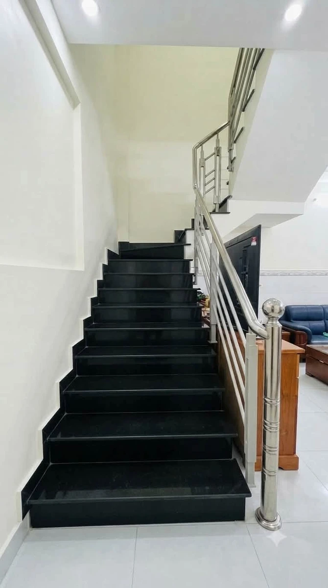 Bán nhà hẻm xe hơi 5x15m cuối đường Nguyễn Sơn, Tân Phú, giá hơn 5 tỷ - Ảnh thu nhỏ 4