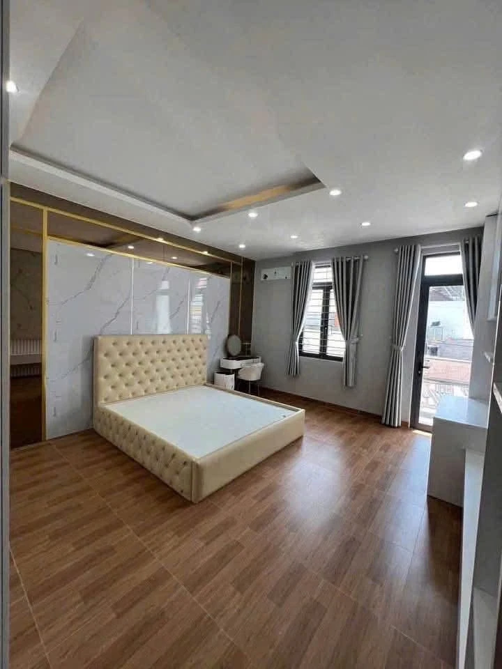 Bán nhà 2 tầng mặt tiền Nguyễn Văn Hoa, 87m2, Quận 12 - Ảnh thu nhỏ 4