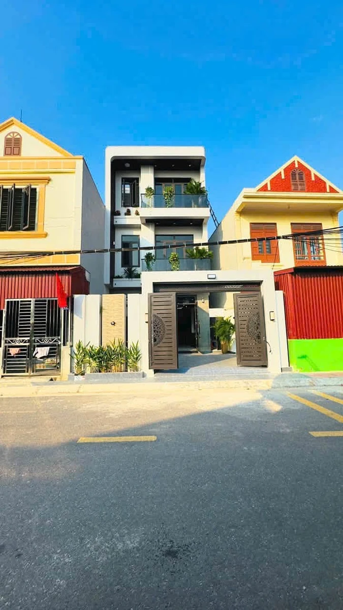Bán nhà mặt đường 79m² 3 tầng Nhu Kiều 4 tỷ 380 - Ảnh 1