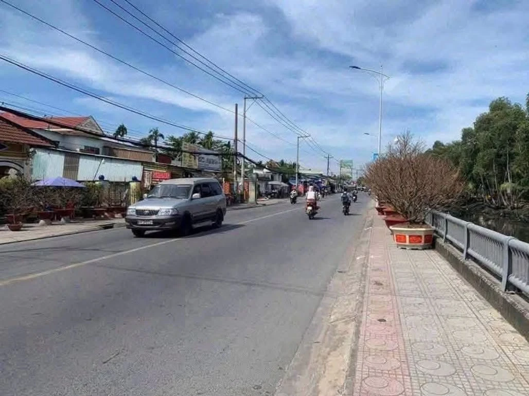 Bán lô đất mặt tiền Cách Mạng Tháng Tám 149m2 giá 6,75 tỷ tại Bình Nhâm, Bình Dương - Ảnh thu nhỏ 4