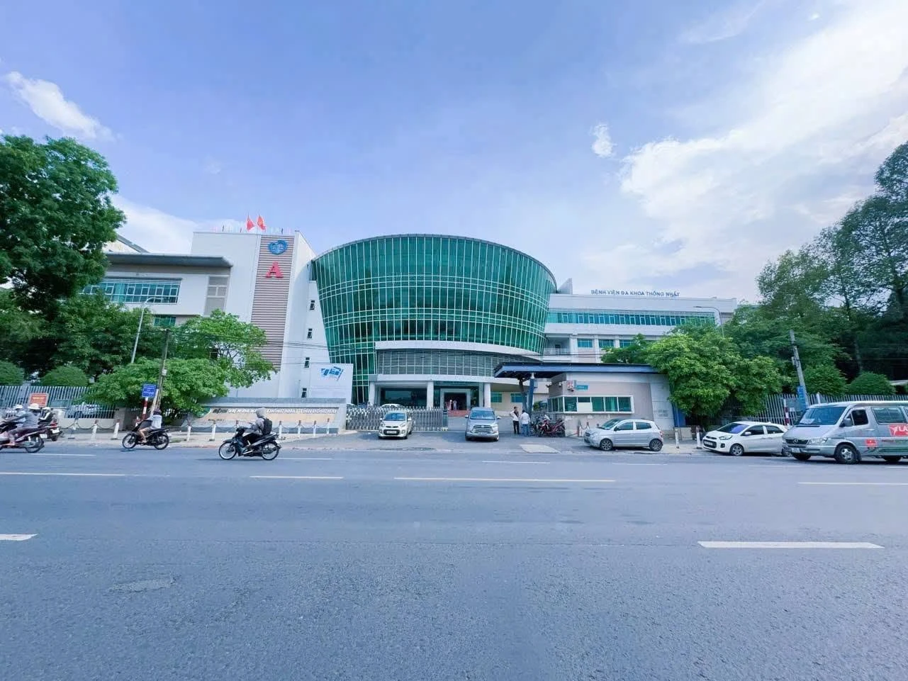 Bán nhà gác lửng MT kinh doanh 200m² Tân Hòa, Biên Hòa 6,8 tỷ - Ảnh 1