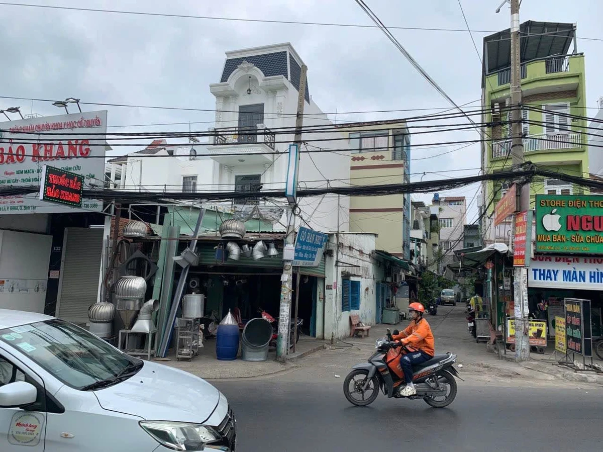 Bán nhà cấp 4 góc 2 mặt tiền Mã Lò, 4x30m, giá 10 tỷ, Bình Tân - Ảnh thu nhỏ 2