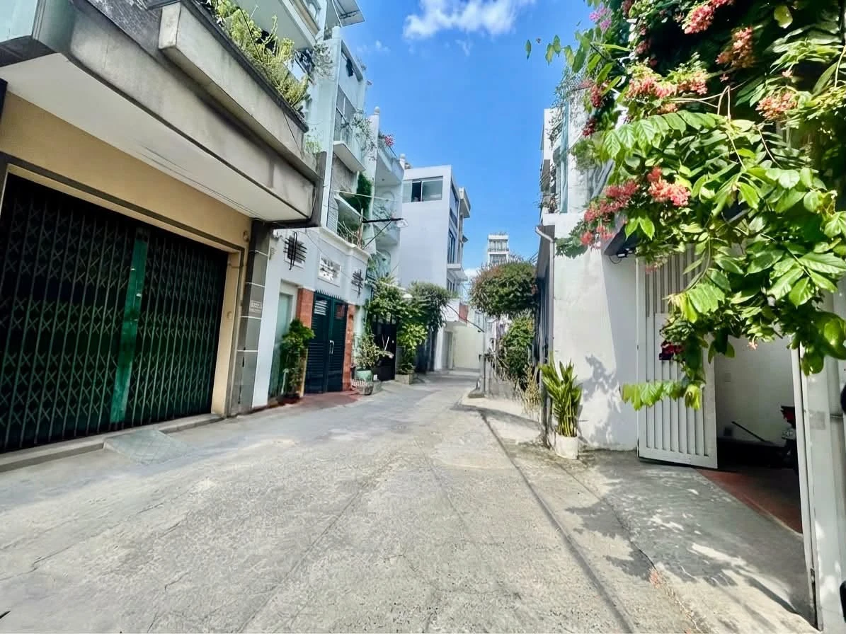 Bán nhà 5 tầng 75m² Phú Nhuận, 9 phòng ngủ, 14 tỷ - Ảnh 1