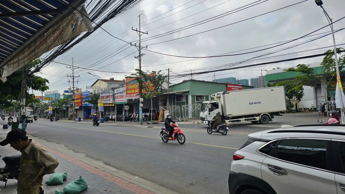 Bán shophouse mặt tiền 150m2 đường 22/12 Thuận An 7 tỷ - Ảnh thu nhỏ 5