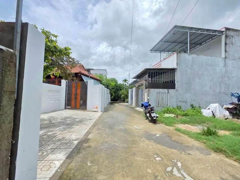 Bán nhà 125m² 3 phòng ngủ Bình Lộc 1 tỷ 680 8tyx