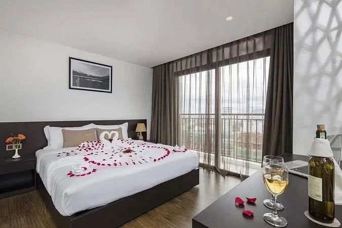 Bán khách sạn 20 tầng 73 phòng, 220m² Nha Trang