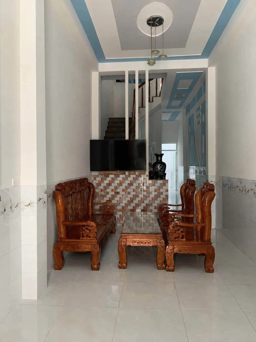 Bán nhà mặt tiền Quy Nhơn 100m² 2 tầng 3 tỷ 1 - Ảnh 1