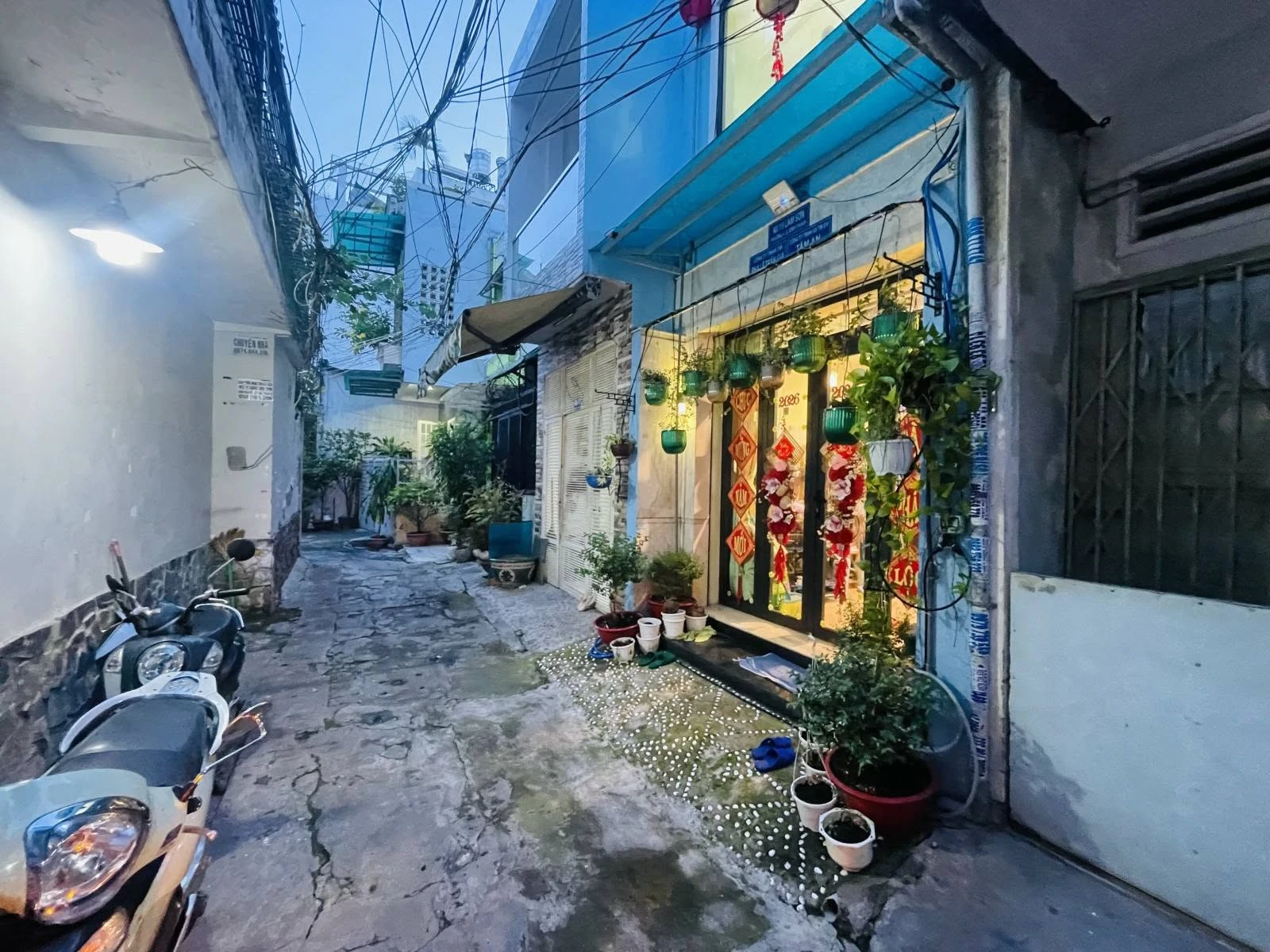 Bán nhà phố 2 tầng 52m² 3 phòng ngủ Bình Thạnh gần Phan Xích Long - Ảnh 1
