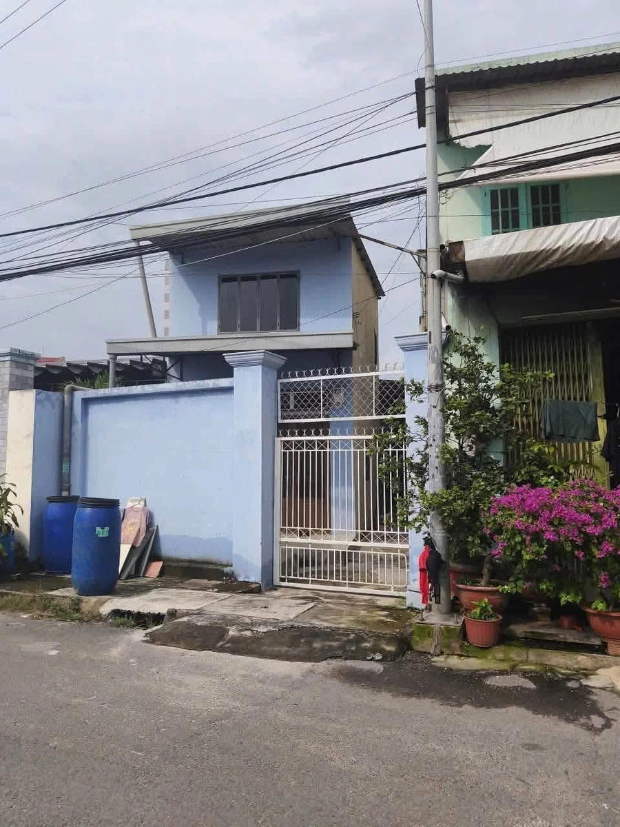 Bán nhà gác lửng 6 phòng trọ mặt tiền Nguyễn Hữu Cảnh, 136m2 - Ảnh 1