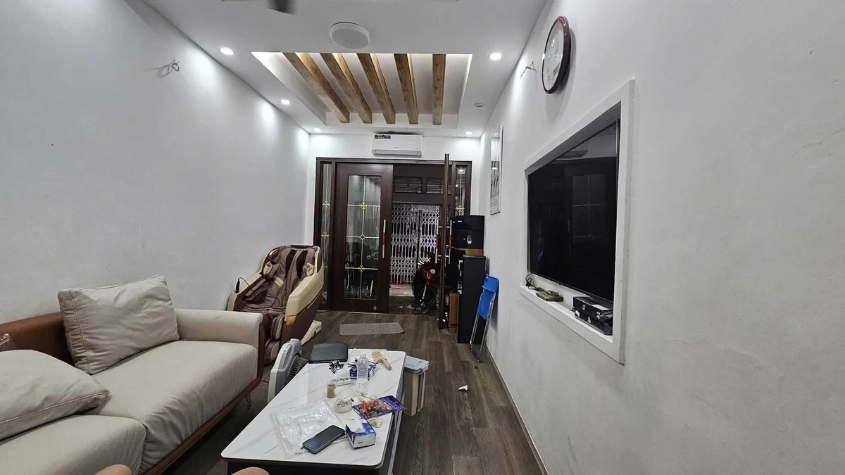 Bán nhà mặt ngõ 60m² 6 tầng Quan Nhân 9.1 tỷ - Ảnh 1