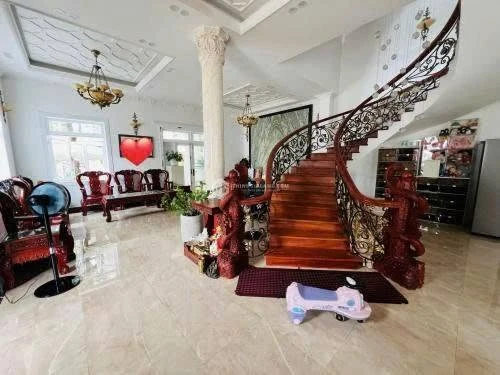 Bán biệt thự góc 2 mặt tiền 232m² Vũng Tàu 22 tỷ - Ảnh thu nhỏ 3