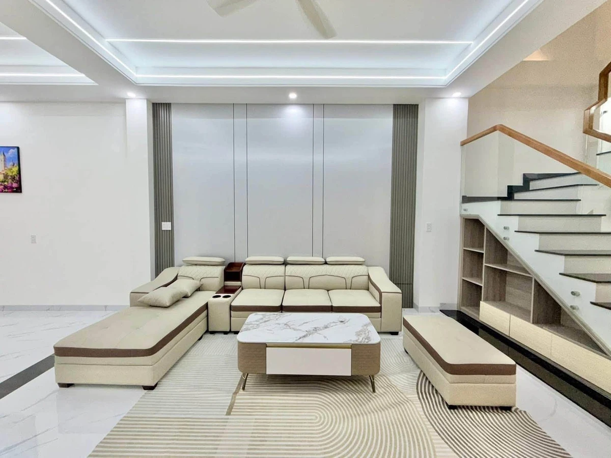 Nhà bán 5 phòng ngủ, 256m², khu dân cư Cà Phê Lộc Vừng, Đồng Nai - Ảnh thu nhỏ 4