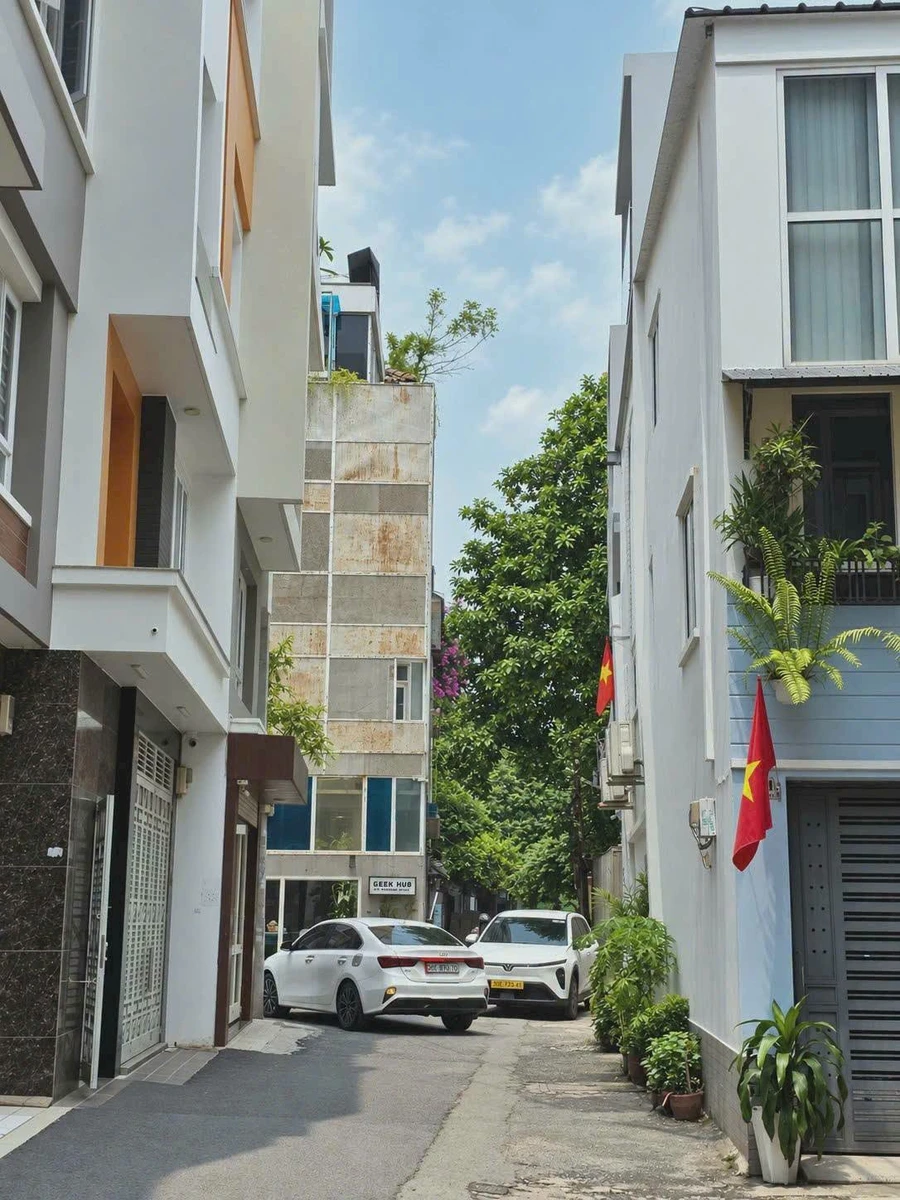 Bán nhà 5 tầng hẻm xe hơi 48 Hồ Biểu Chánh, Phú Nhuận, ngang 4.5m, giá hơn 10 tỷ - Ảnh thu nhỏ 2
