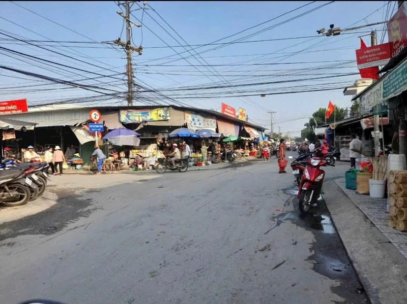 Bán nhà cấp 4 mặt tiền 144m2, 2PN Tân Phú - 3.2 tỷ milion