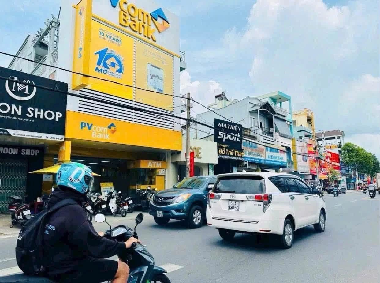 Bán nhà mặt tiền Phạm Văn Thuận, Biên Hòa, 214m², 12,8 tỷ - Ảnh 1