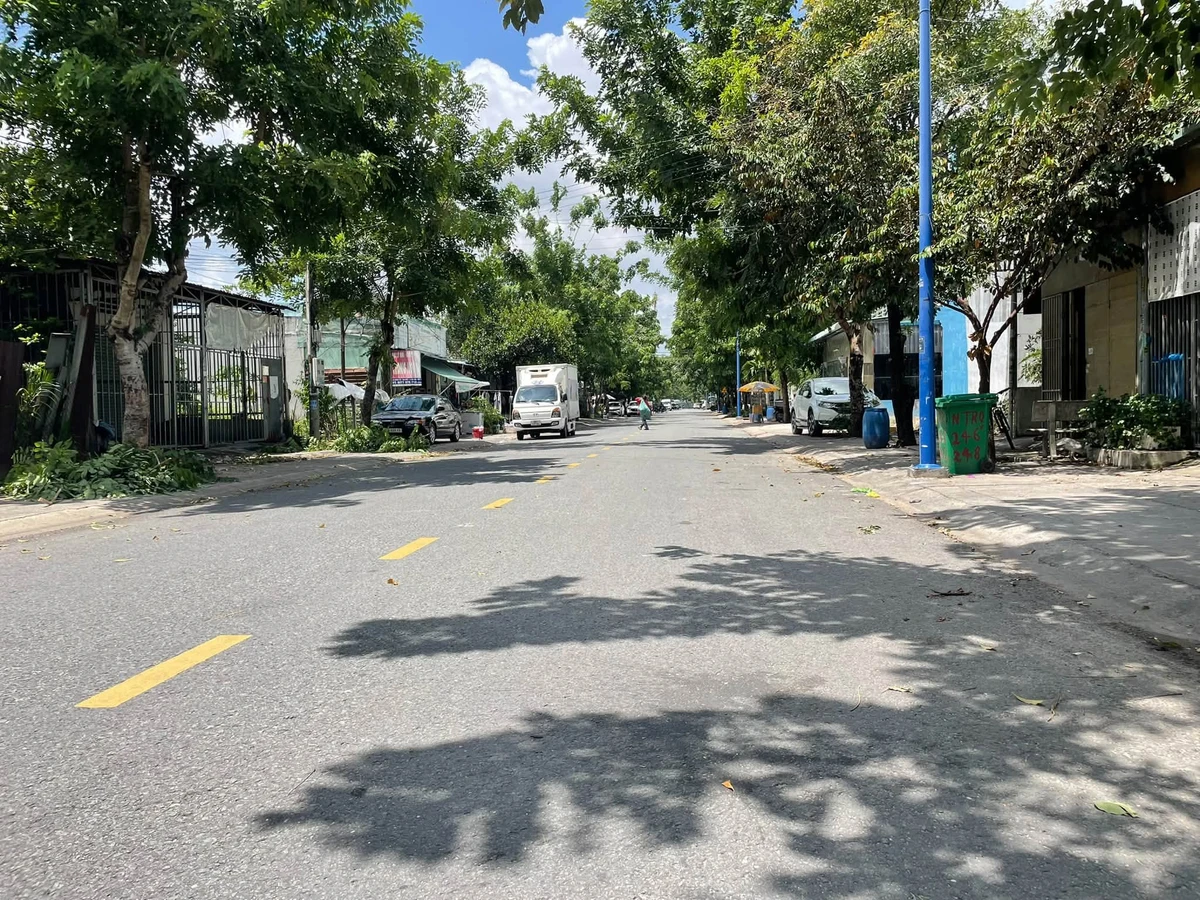 Bán đất 7,9x20m Đường D12 Khu TĐC Phú Mỹ 5 tỷ 2 - Ảnh thu nhỏ 4