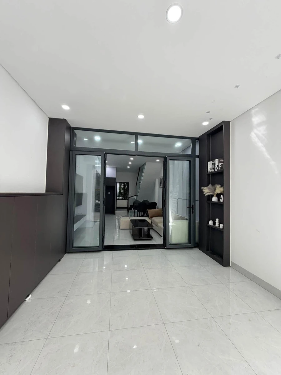 Bán nhà 1 trệt 1 lầu 120m² full nội thất Tân Lợi - Ảnh thu nhỏ 4