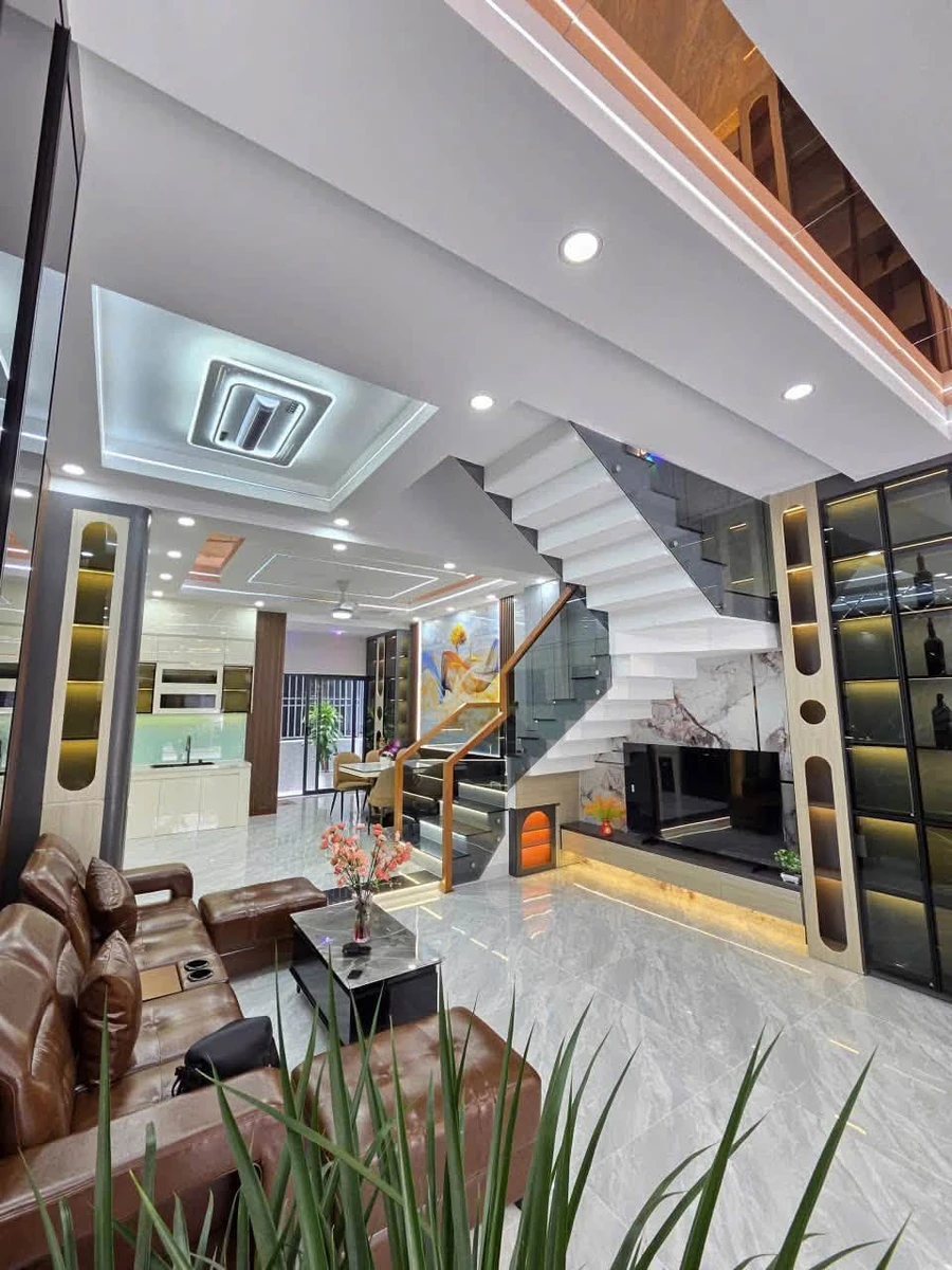 Bán nhà 4,95 tỷ 70m2 Thị Xã Thuận An - Ảnh thu nhỏ 4