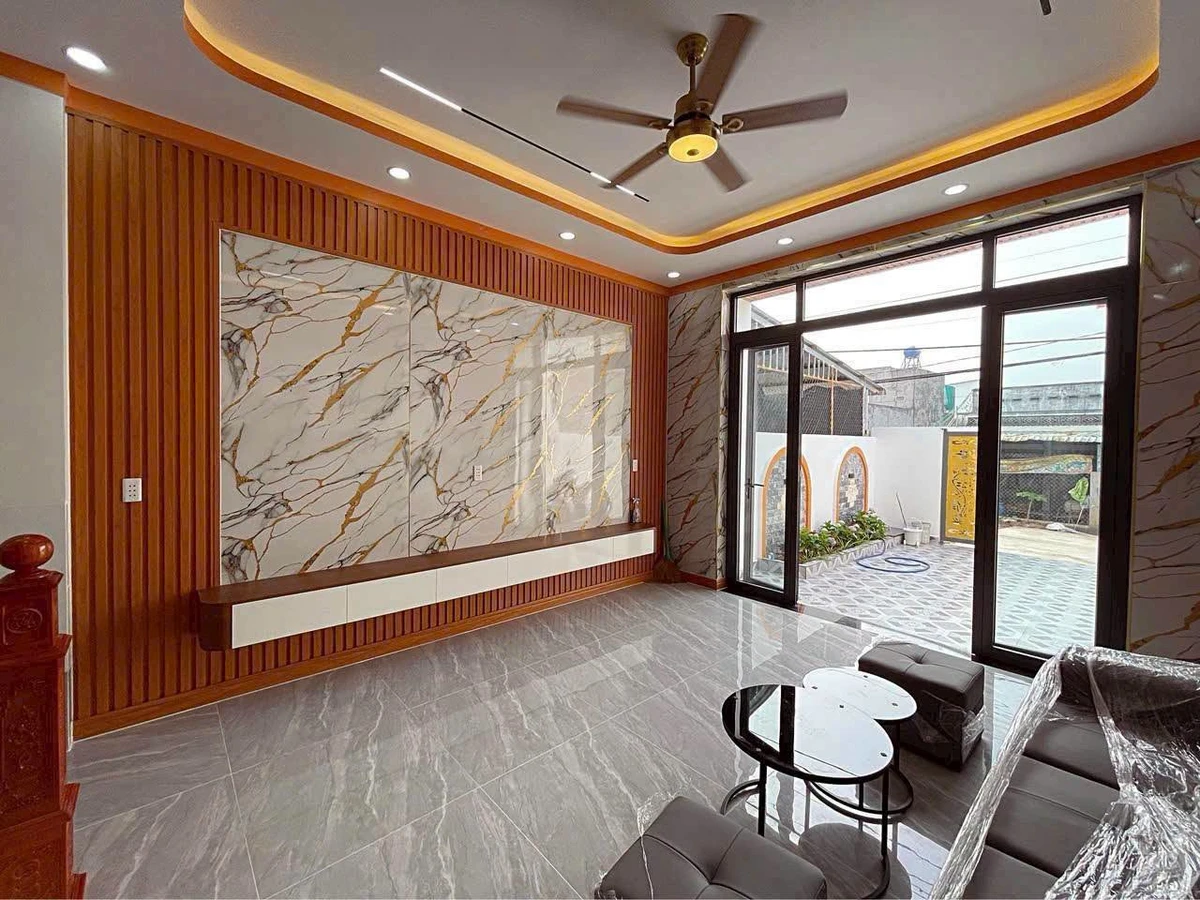 Bán nhà mặt tiền Đức Hòa Tây Ninh, 3PN, 103m², 2 tỷ 850 triệu - Ảnh thu nhỏ 5