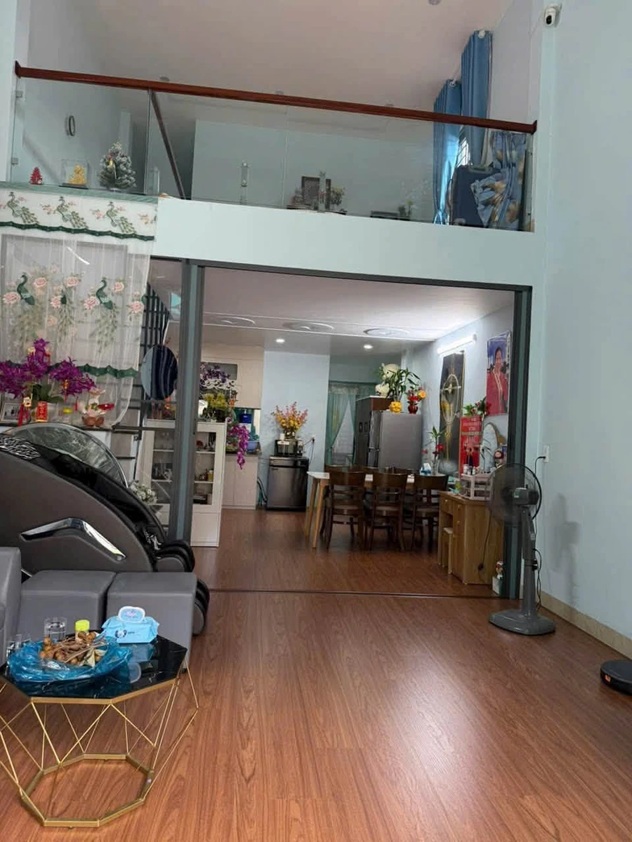 Nhà hẻm bán 72 Nguyễn Thuỵ, 60m2, 2PN, Quảng Ngãi - Ảnh 1