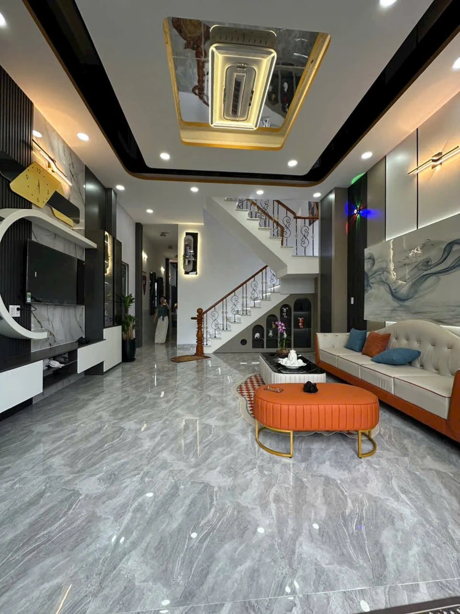 Bán villa sân vườn Tân Kim 306m² 3 phòng ngủ 5.49 tỷ - Ảnh thu nhỏ 2