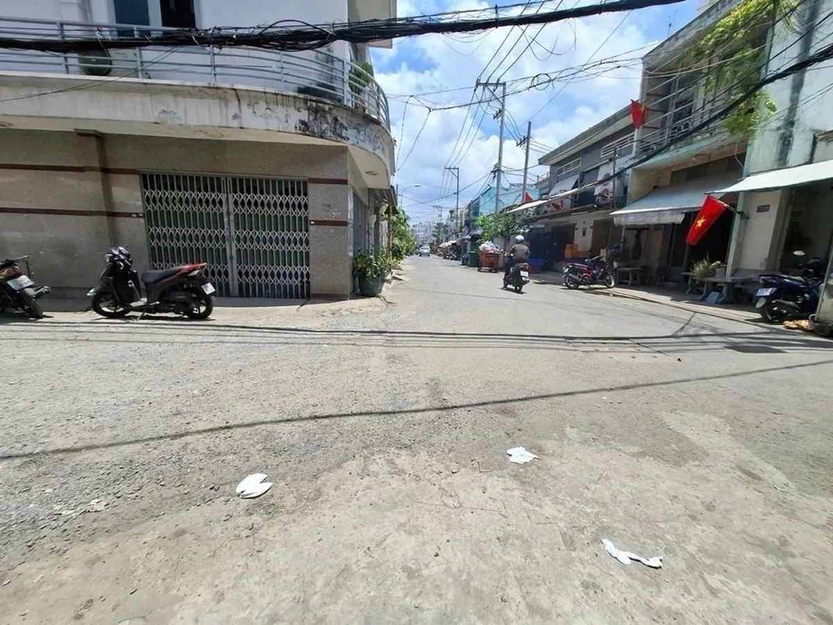 Bán nhà 2 tầng 3 phòng 64m2 Quận 8, gần An Dương Vương - Ảnh 1