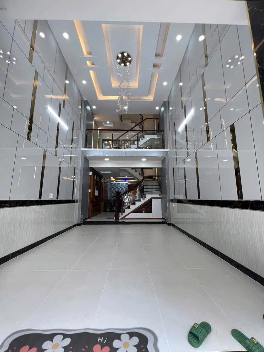 Bán nhà 4 tầng sân thượng 56m2 hẻm nhựa 6m gần Trần Thị Trọng, Tân Bình - Ảnh thu nhỏ 2