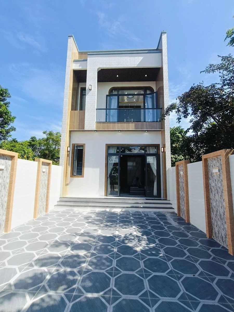 Bán nhà lầu 3PN Long Hải, 80m², 5 tỷ 2 - Ảnh thu nhỏ 2